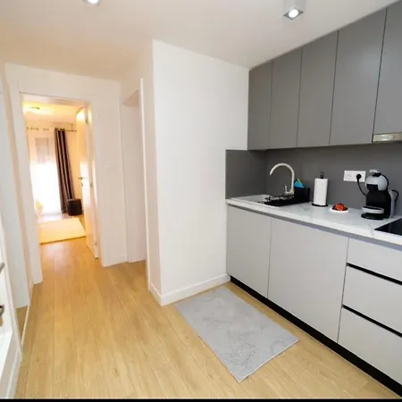 B&m Apartment *