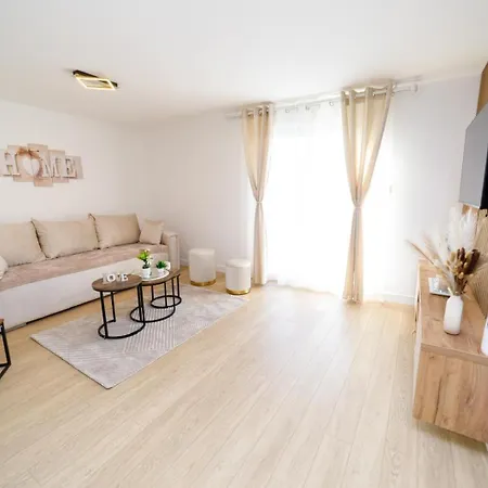 Apartment B&m